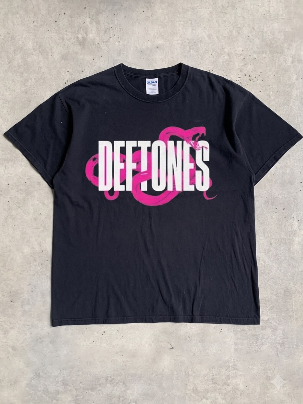 Gildan 90s Deftones Graphic Shirt , Concert, Rock, Art, Band, Album Shirt